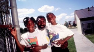 150908131832-serena-williams-compton-pkg-macfarlane-00020822-large-169